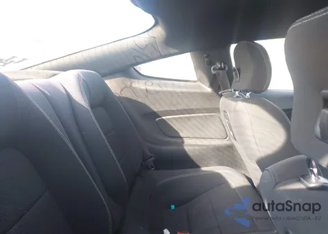 2015 Ford Mustang V6 из США, поврежденный, VIN 1FA6P8AM1F5398567